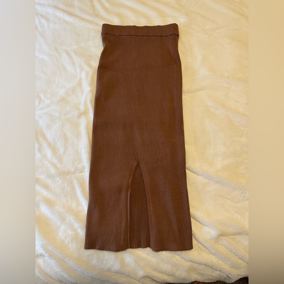 Amazon 2 Piece Sweater Set Rib Knit Long Sleeve Crop Top Maxi Bodycon Skirt - Picture 8 of 10